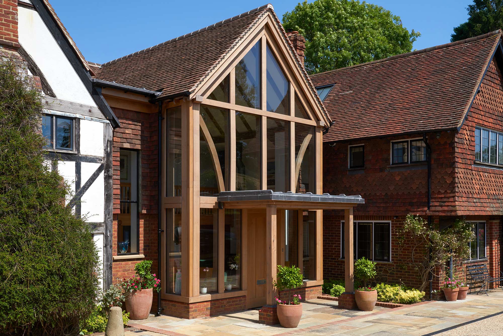 Lakeside House new porch extension. KM Grant, Surrey