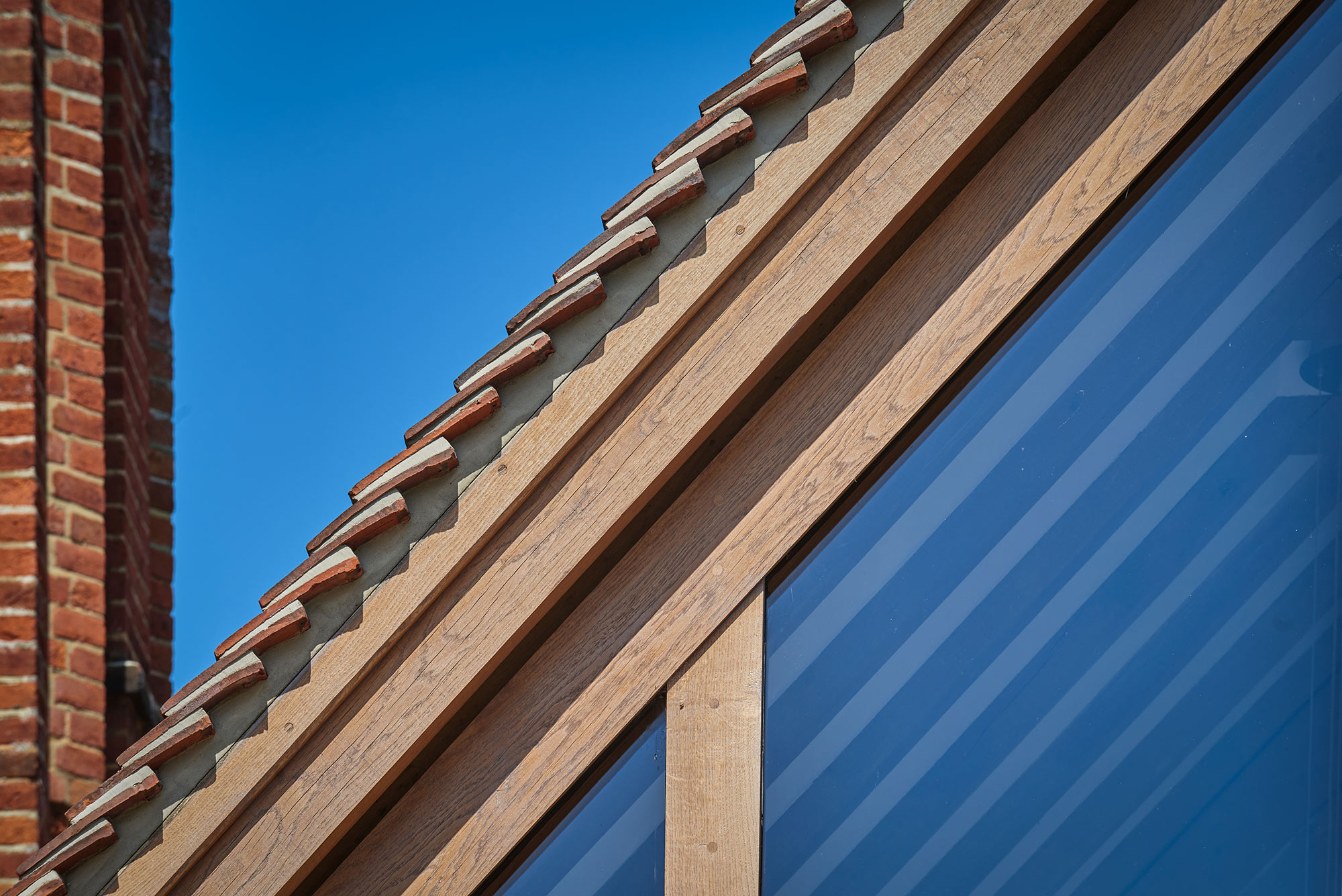 Lakeside House new porch extension - detail. KM Grant, Surrey