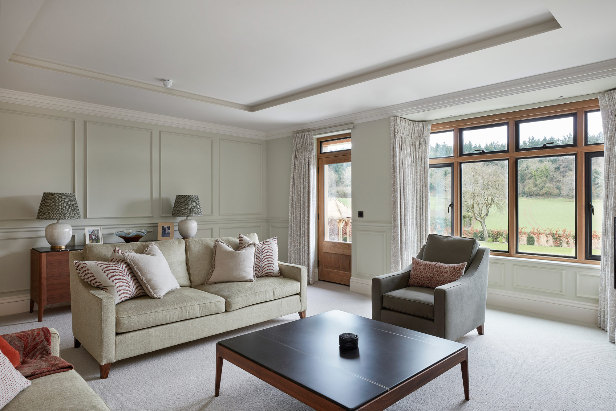 Sitting area - New build by KM Grant Surrey