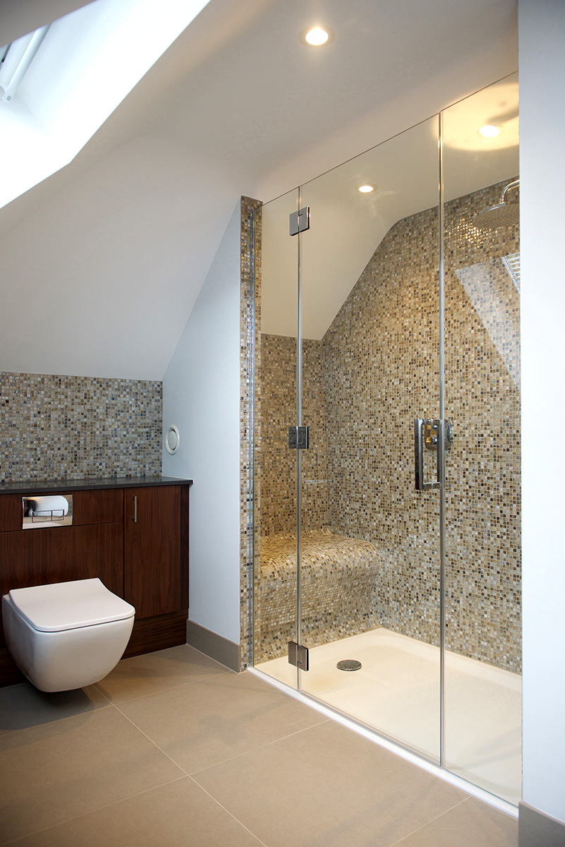 KM Grant. A new build Surrey House