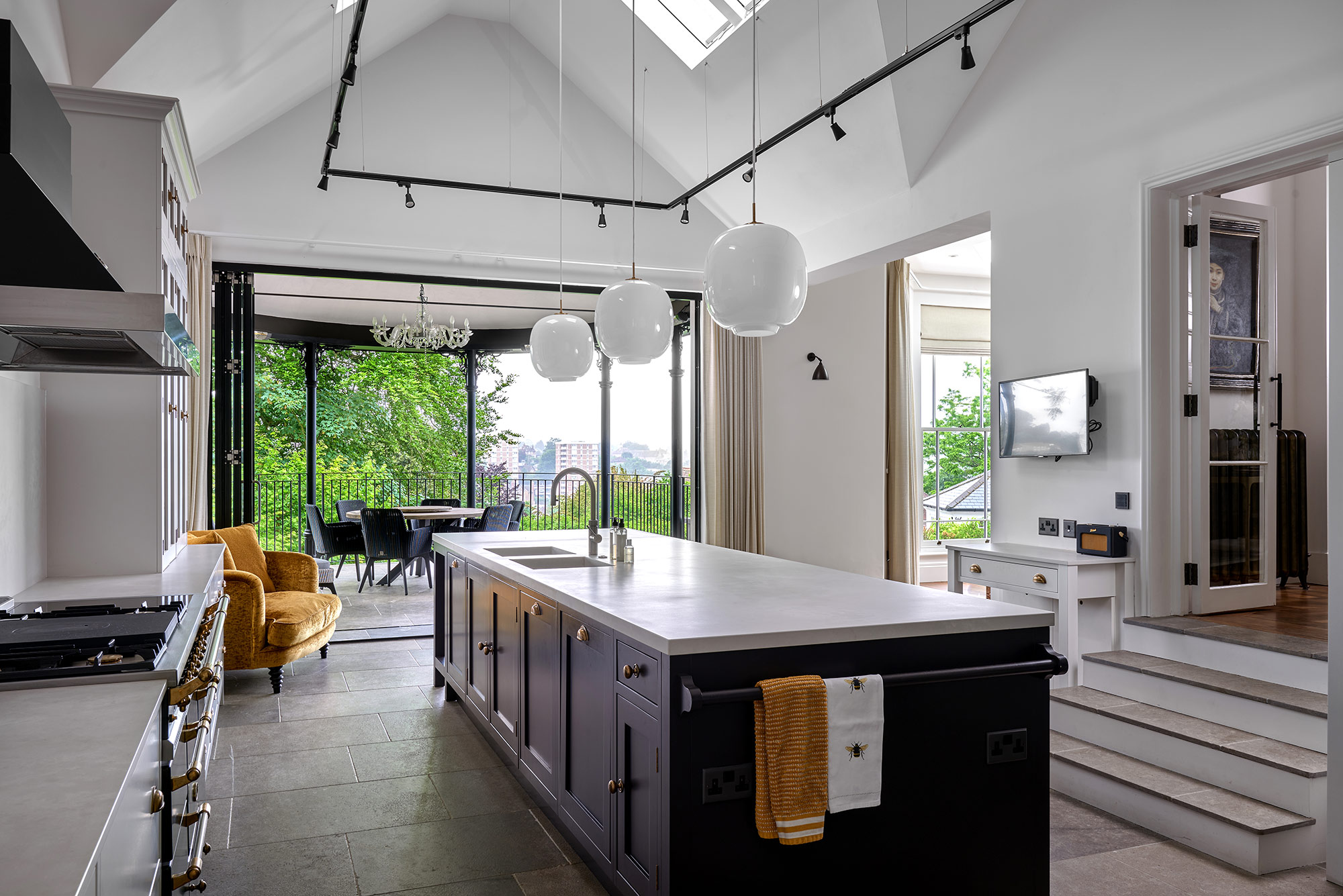 Kitchen interior - Georgian renovation and extension by KM Grant Guildford, Surrey