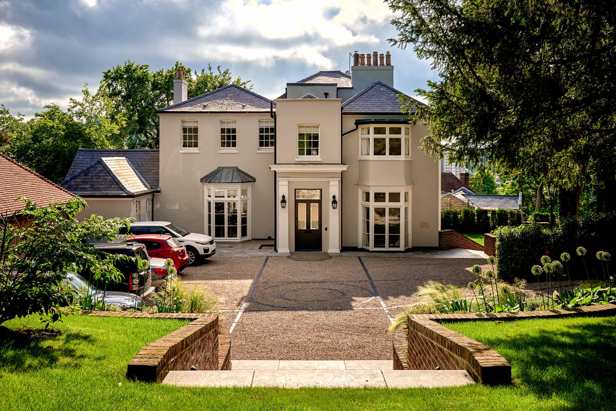 South Hall exterior front - Georgian renovation and extension by KM Grant Guildford, Surrey