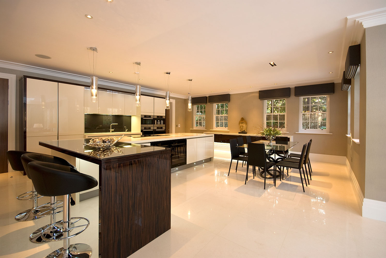 Kitchen of neoclassical house. KM Grant